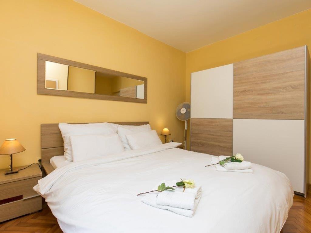 Apartments Loredana Poreč Exterior foto